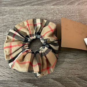 Burberry Vintage scrunchie